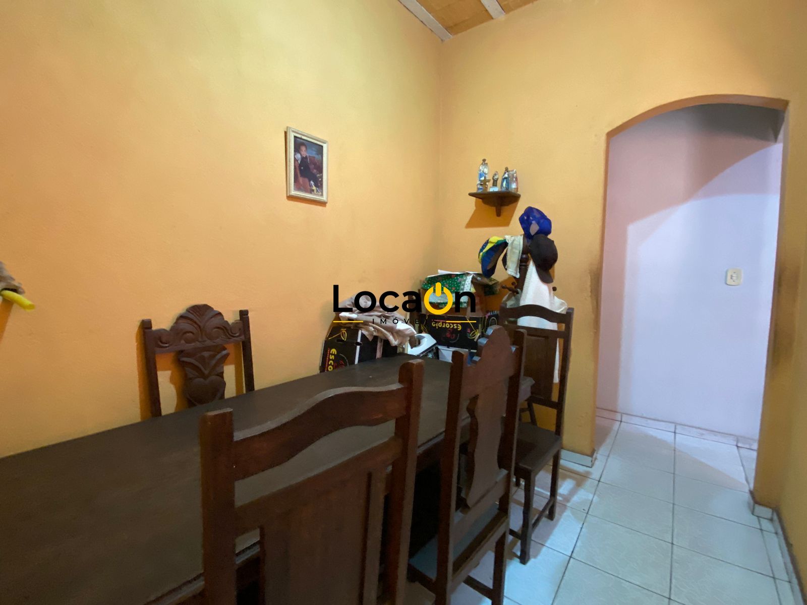 VENDE - Casa com 5 Quartos - Bairro Cidade Nova - Belo Horizonte