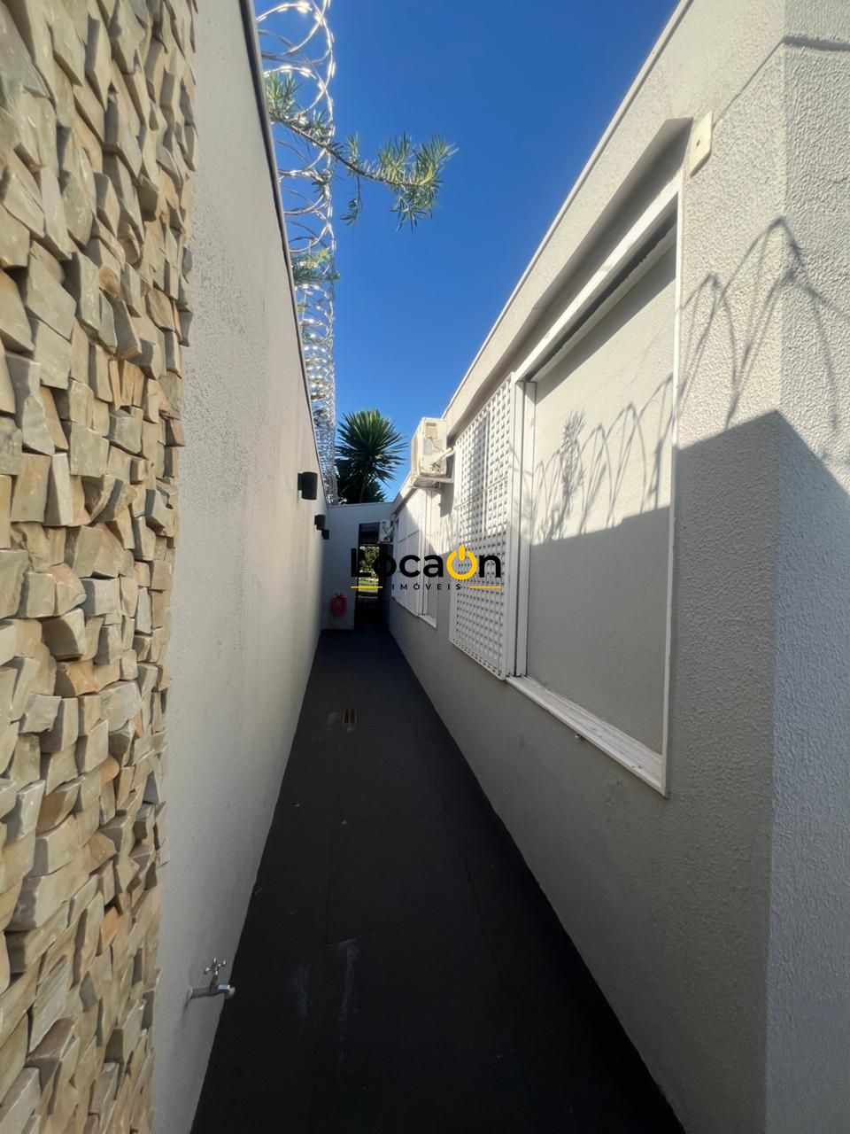 ALUGA ou VENDE - Casa Comercial ou Residencial no Alto da Boa Vista