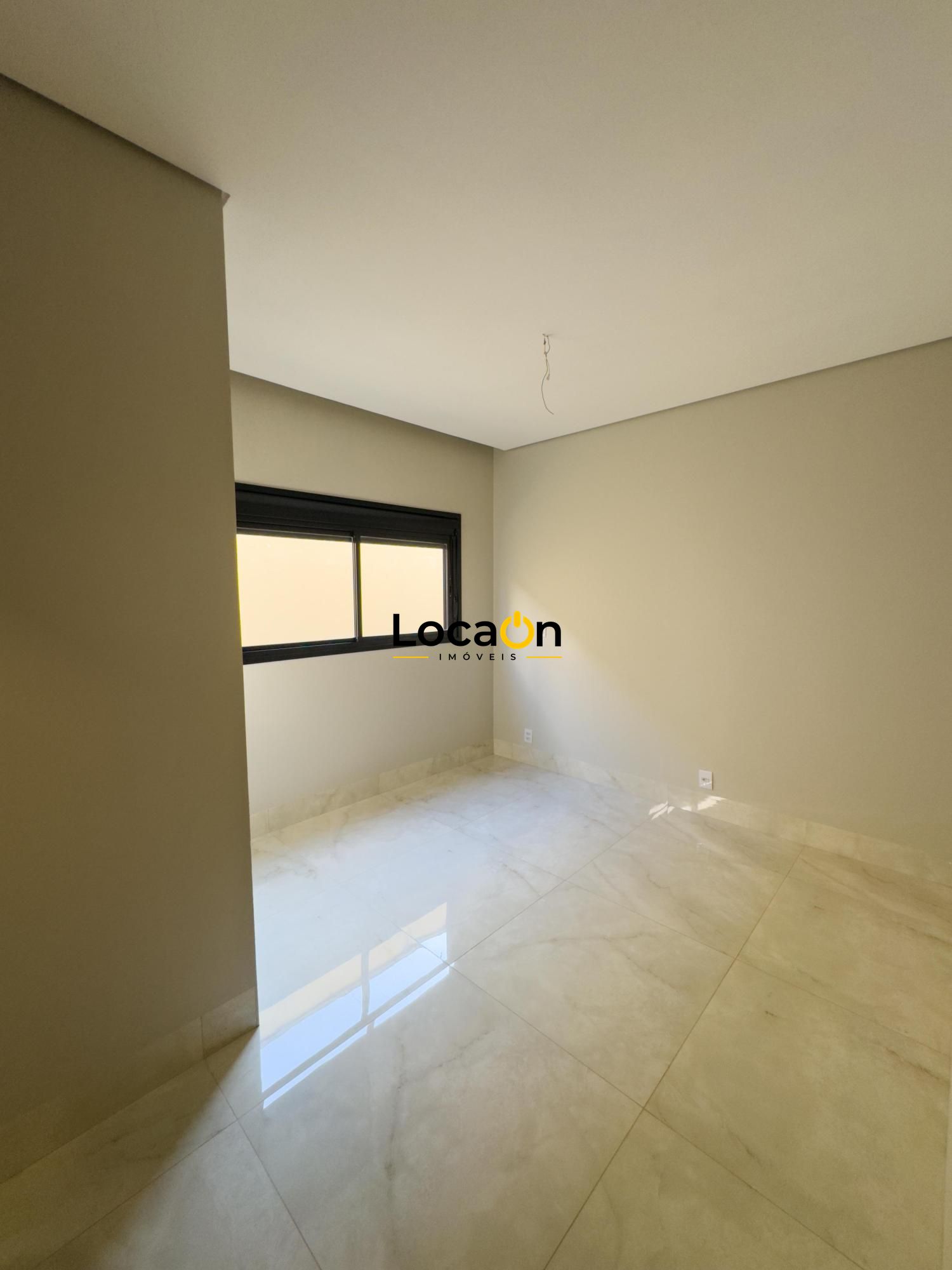 ALUGA -Casa 3 Quartos -Setor Faiçalville - Goiania