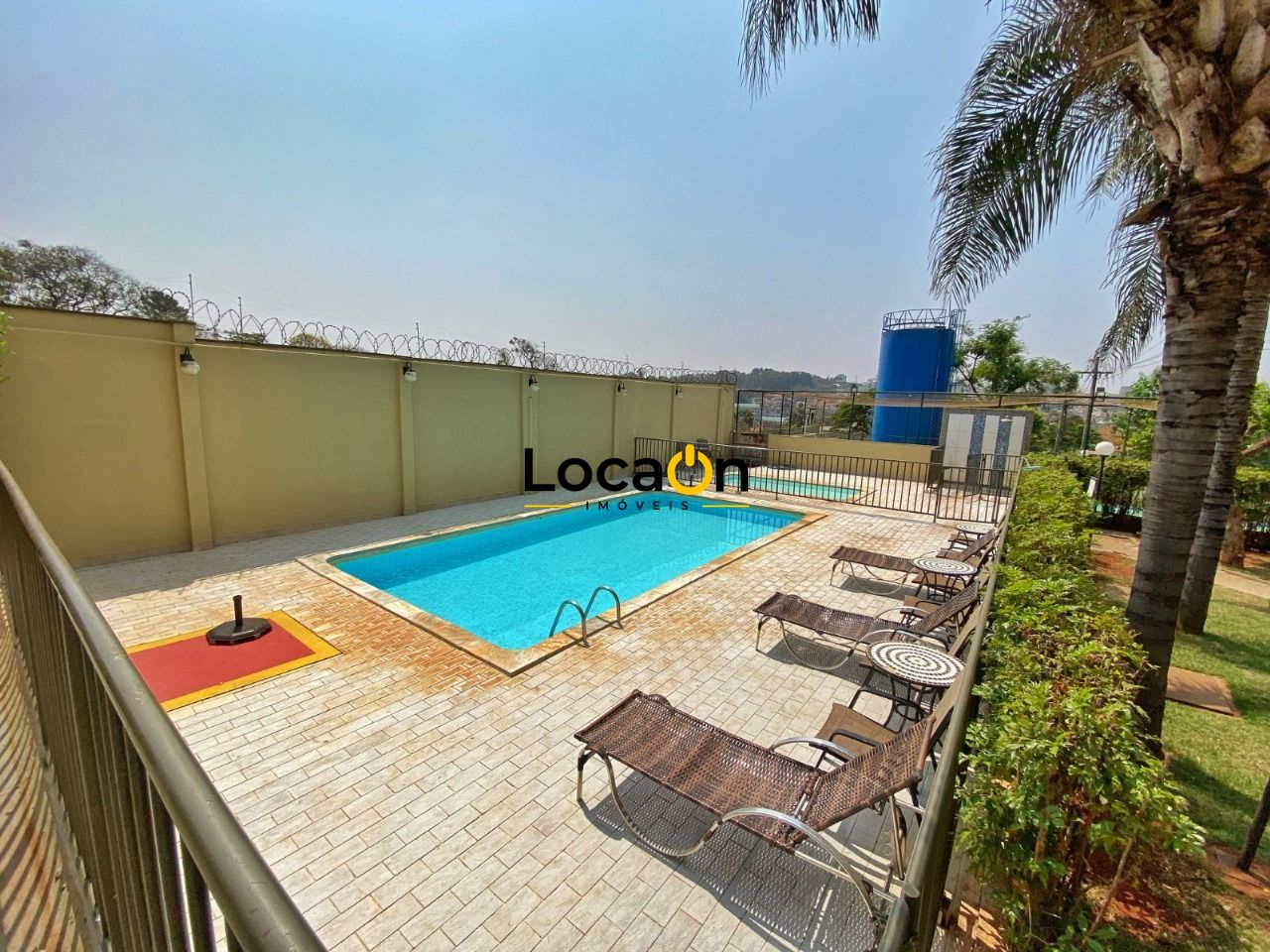 VENDE - Apartamento, 2 quartos com armarios, cozinha americana - City Ribeirão