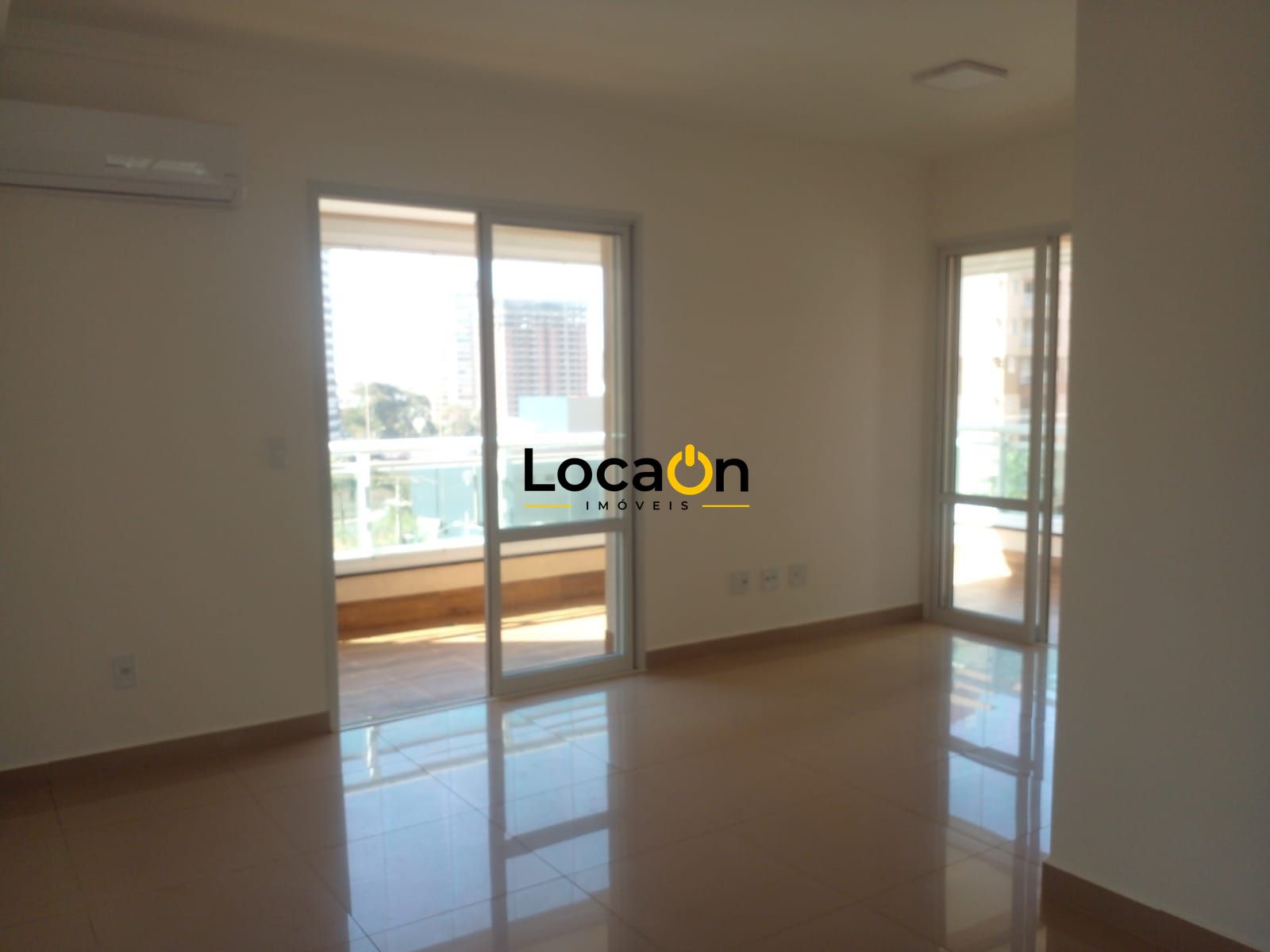 ALUGA - Apartamento c/ 3 Suítes, 121 m², "Edifício Barcelona" no Nova Aliança -