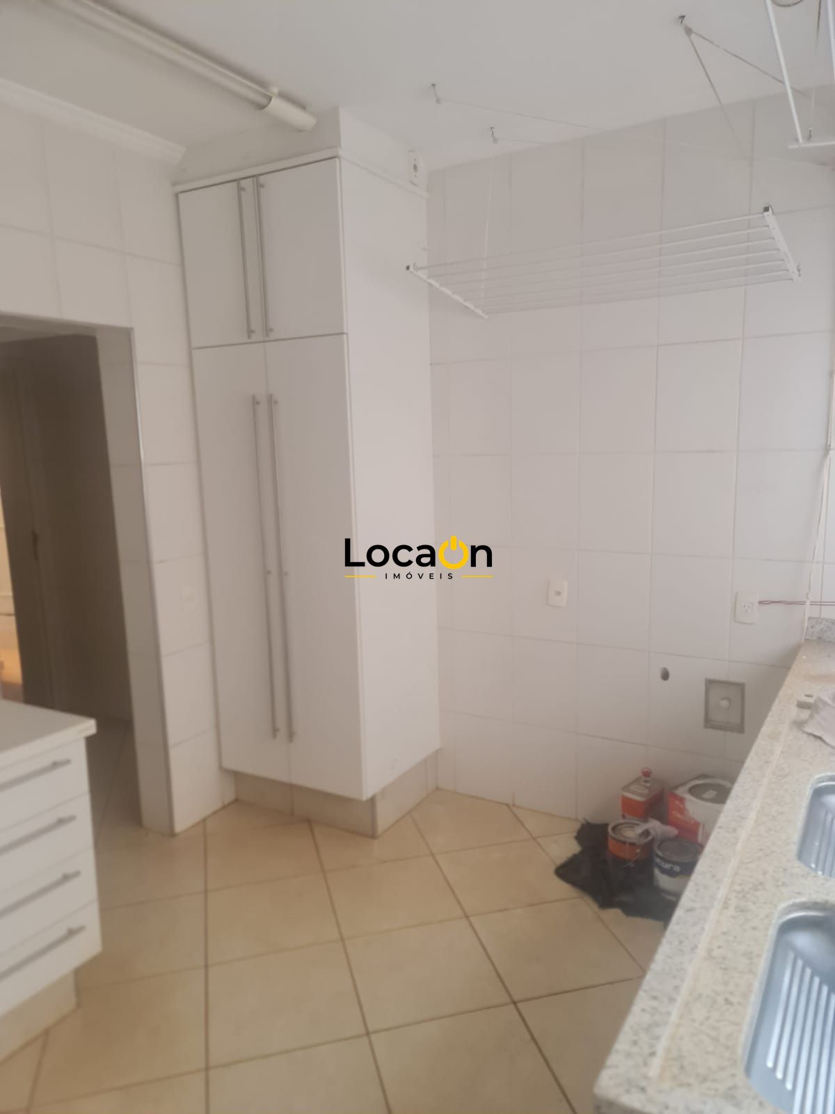 ALUGA - Apartamento com 4 Suítes, 317 m², "Edifício Barão Da Una" Centro - Ribei