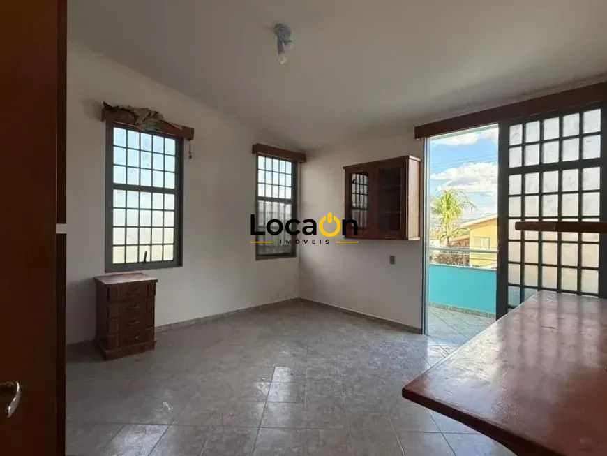 Casa, 4 quartos, 332 m² - Foto 27