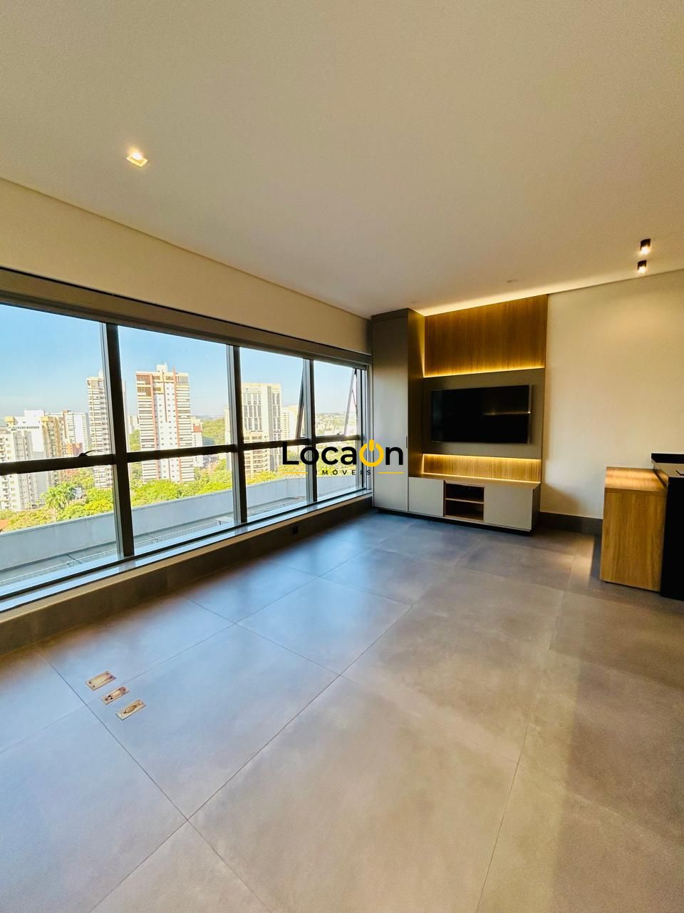 ALUGA - Studio Semi-mobiliado no Jardim Botânico - Cond. Le Mond Parc