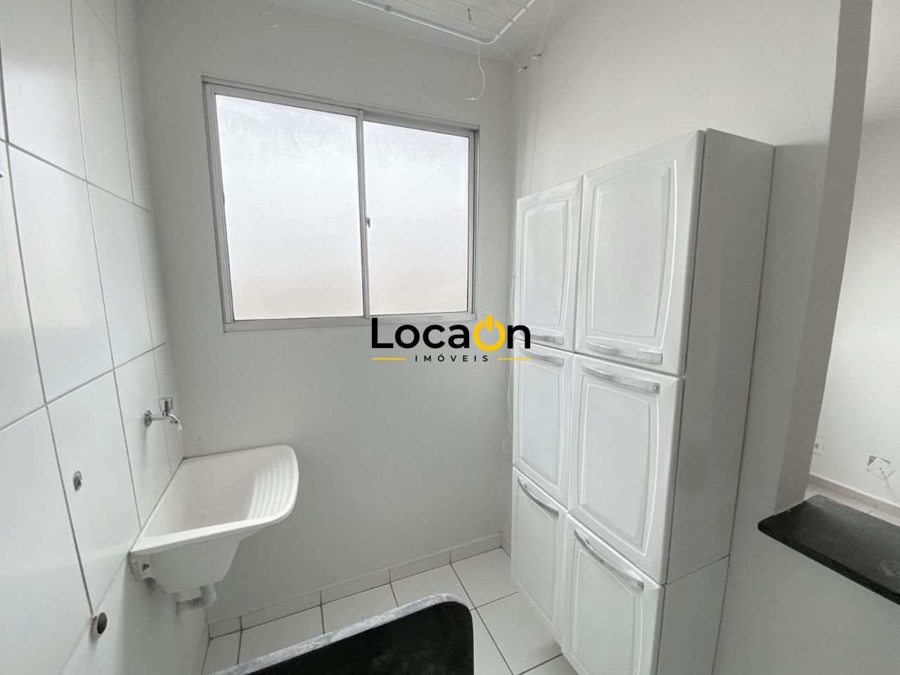 VENDE - Apartamento, 2 quartos com armarios, cozinha americana - City Ribeirão