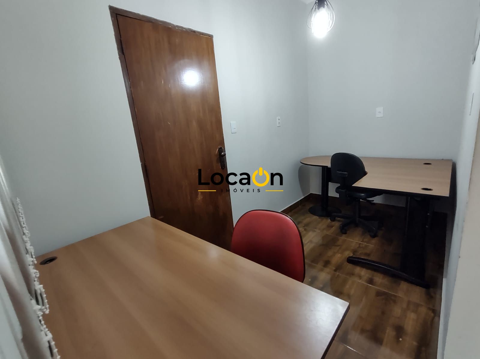 ALUGA - Casa Comercial ou Residencial Mobiliada na Ribeirânia com 8 salas e Rece