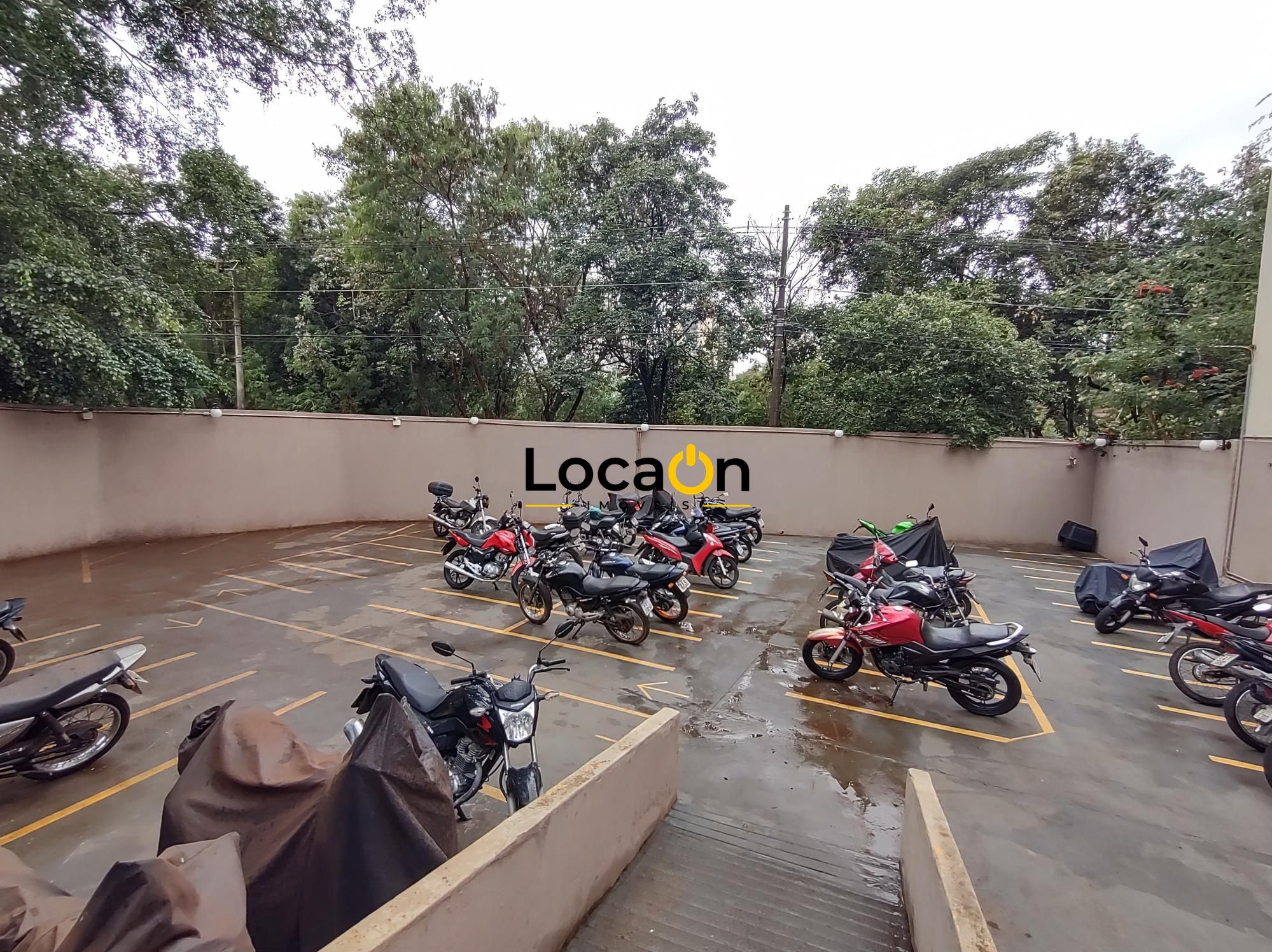 VENDE - Apartamento na Vila Virginia no Condominio Delboux E