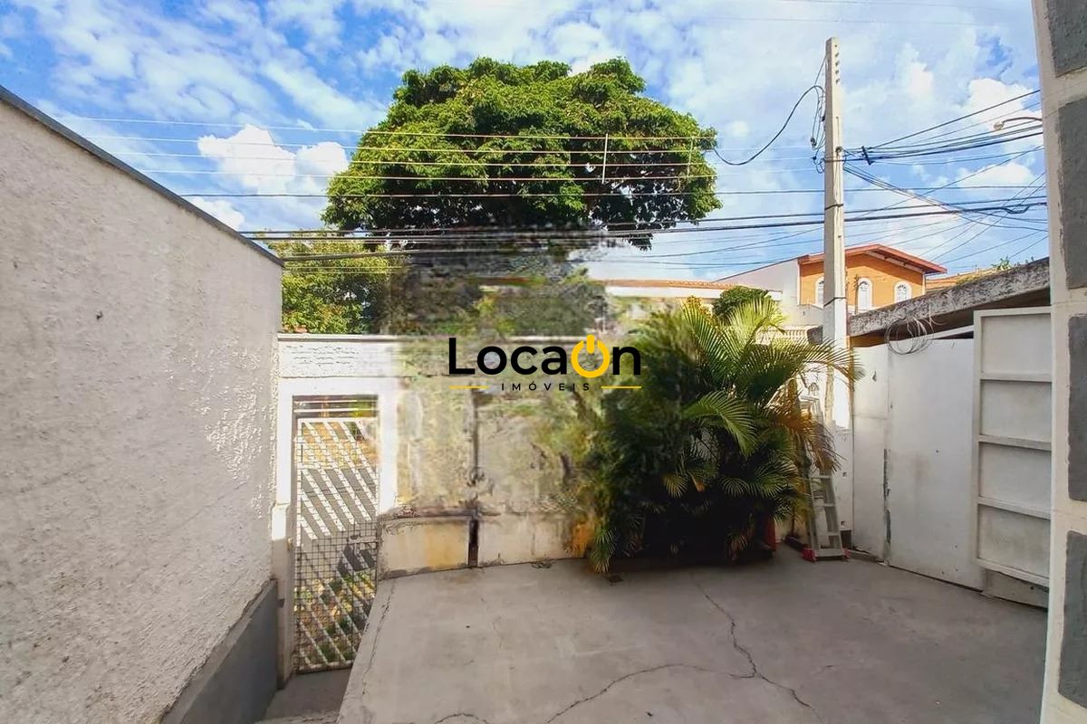ALUGA- Casa com edícula em Campinas