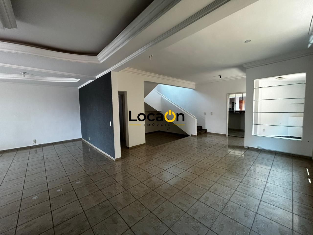ALUGA - Casa/Sobrado 4 quartos com suítes - Bairro Jd Planalto - Goiânia