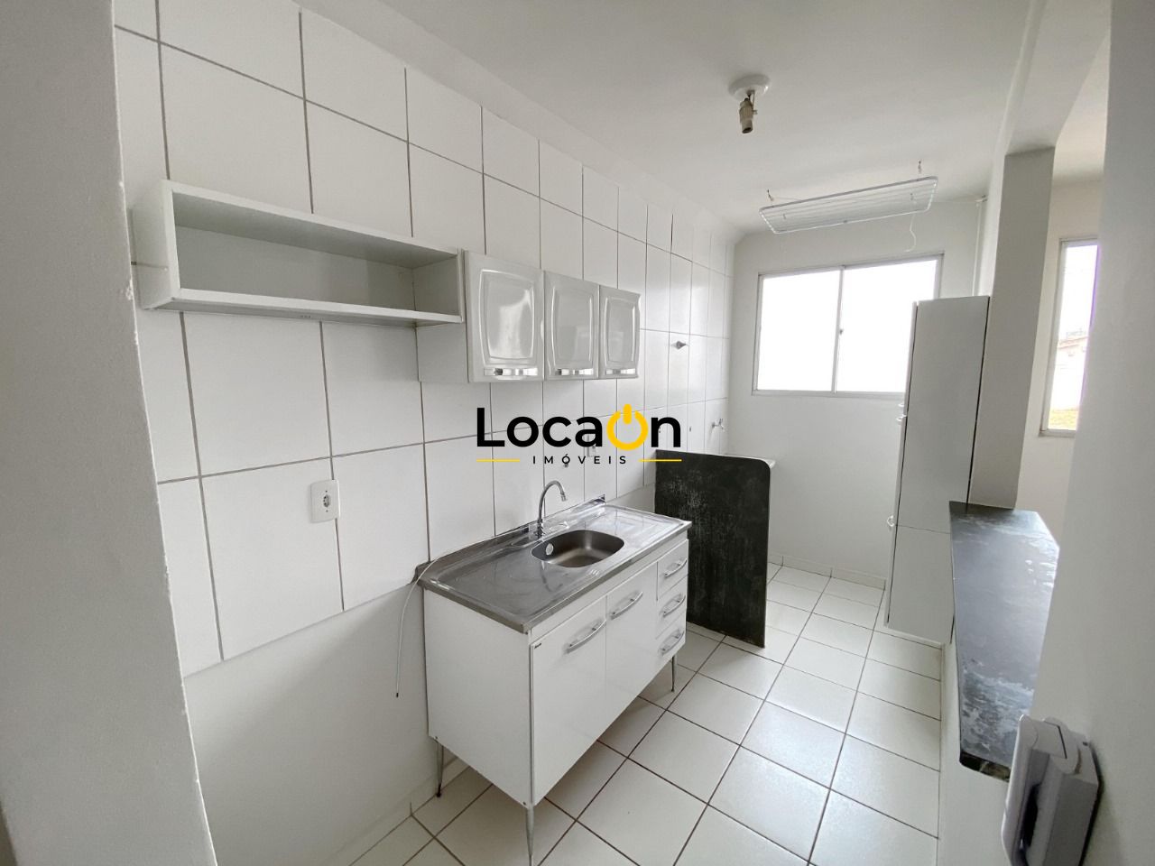 VENDE - Apartamento, 2 quartos com armarios, cozinha americana - City Ribeirão