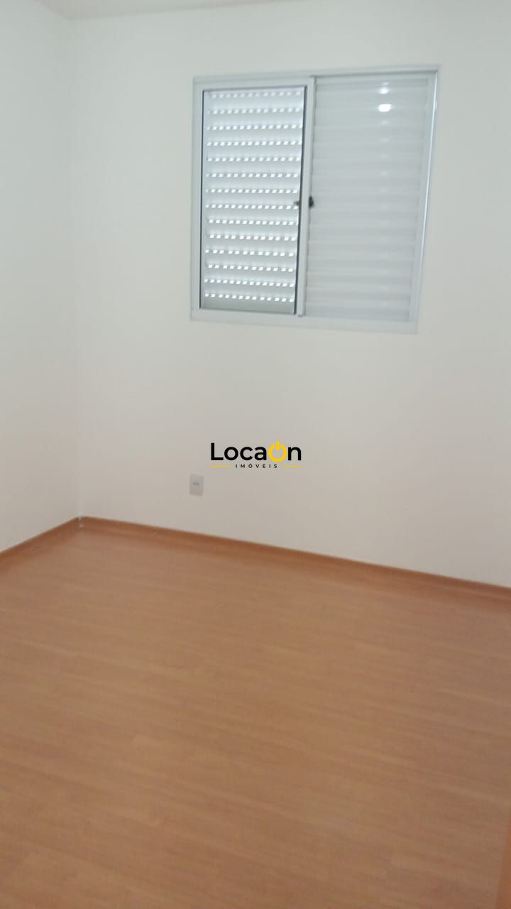 Apartamento com 2 dorm., 1 banheiro e ótima localização