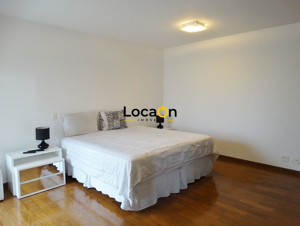 ALUGA - Apartamento Mobiliado com 3 Suítes, Alto Padrão no Brooklin - São Paulo