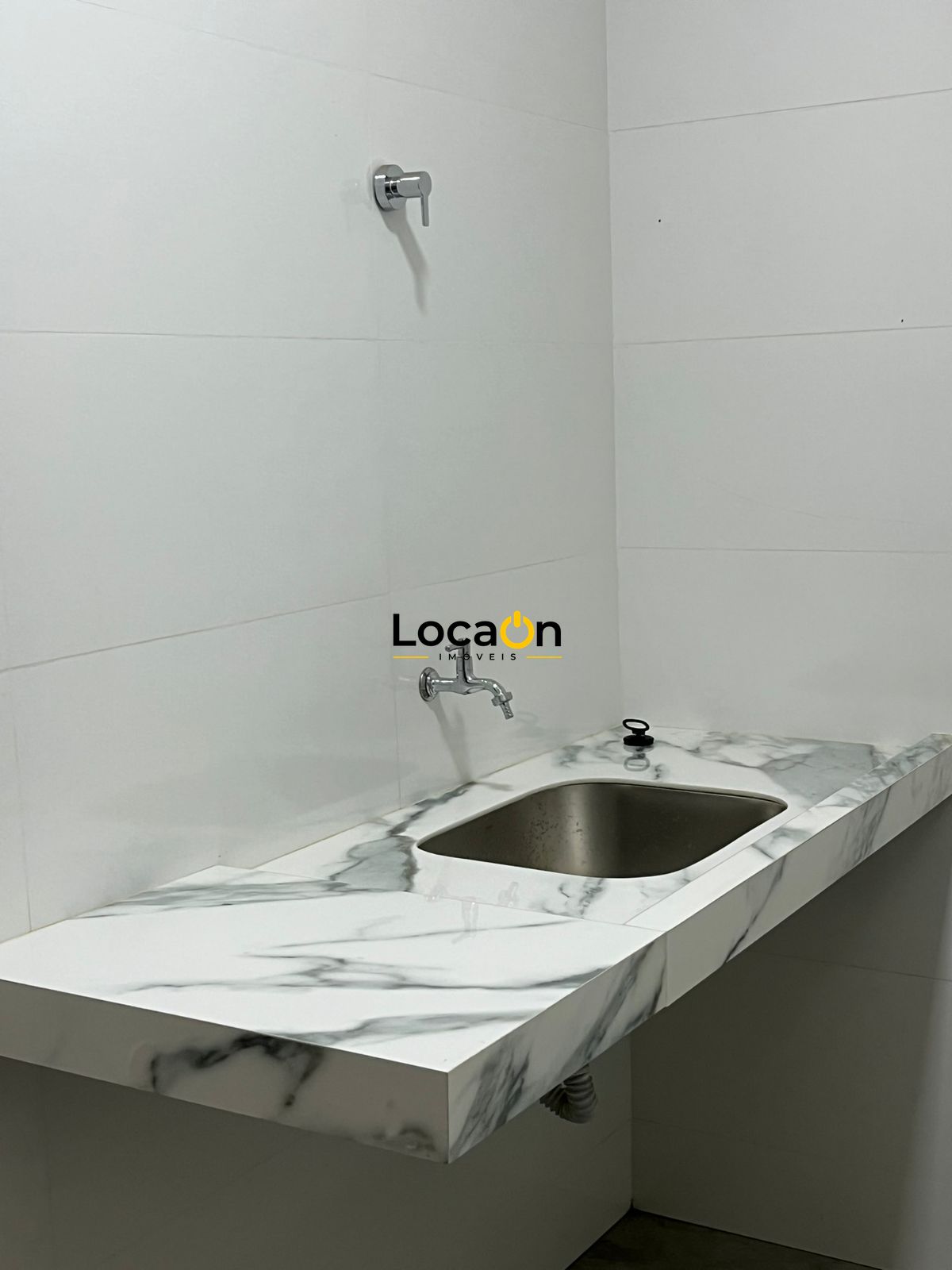 VENDE - Casa Alto Padrão 4 Suítes Condominio Terras Alpha - Goiânia - GO