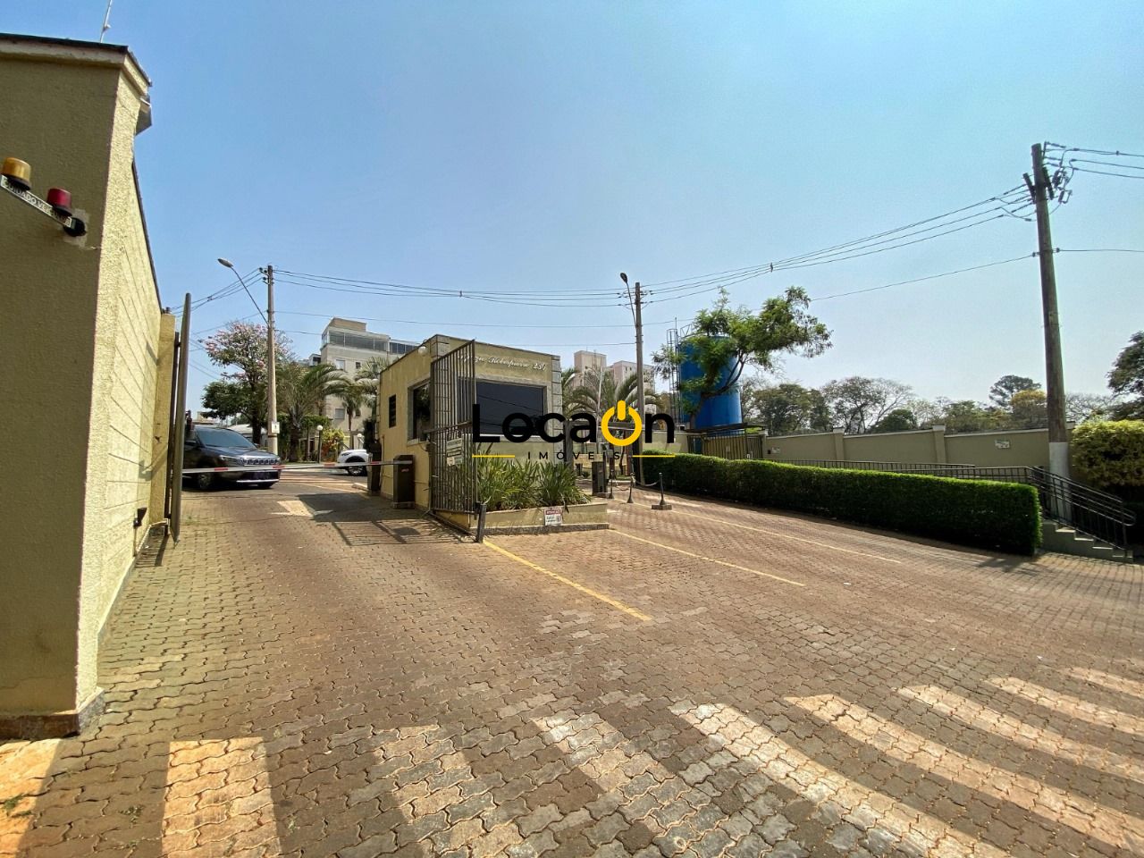 VENDE - Apartamento, 2 quartos com armarios, cozinha americana - City Ribeirão