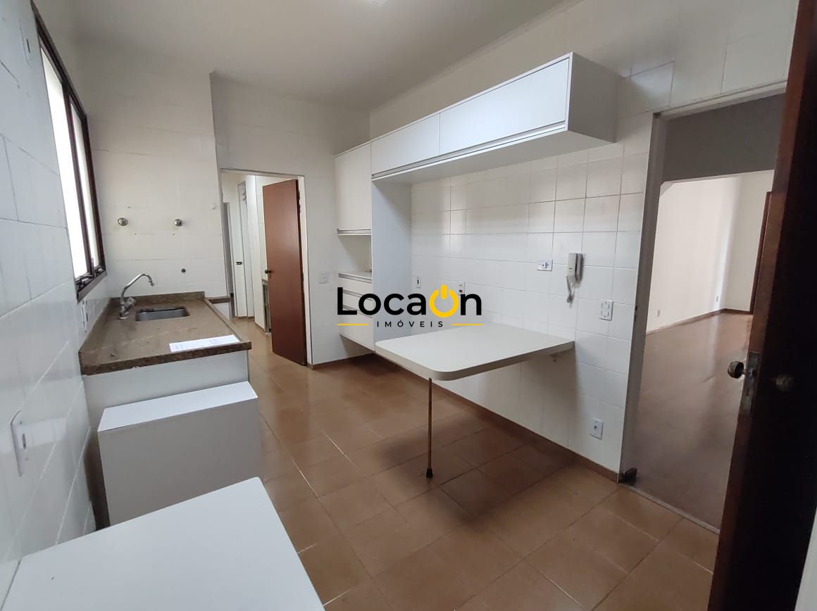 ALUGA - Apartamento no centro 3 Dormitórios