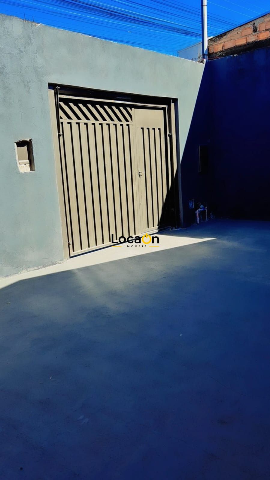 ALUGA- Casa Nova 3 quartos sendo 1 suite e 2 vagas