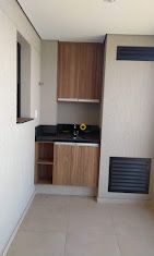 ALUGA- Apartamento 3 dormitórios sendo 1 suíte e 2 vagas e sacada