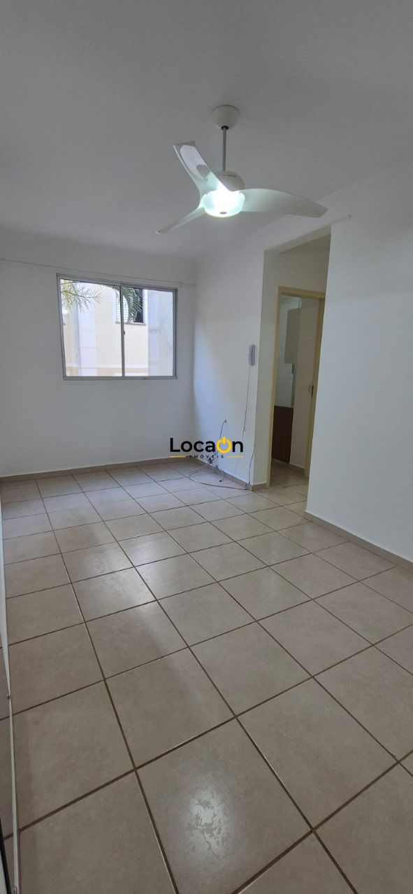 VENDE - Apartamento em condomineo - 2 Dormitórios