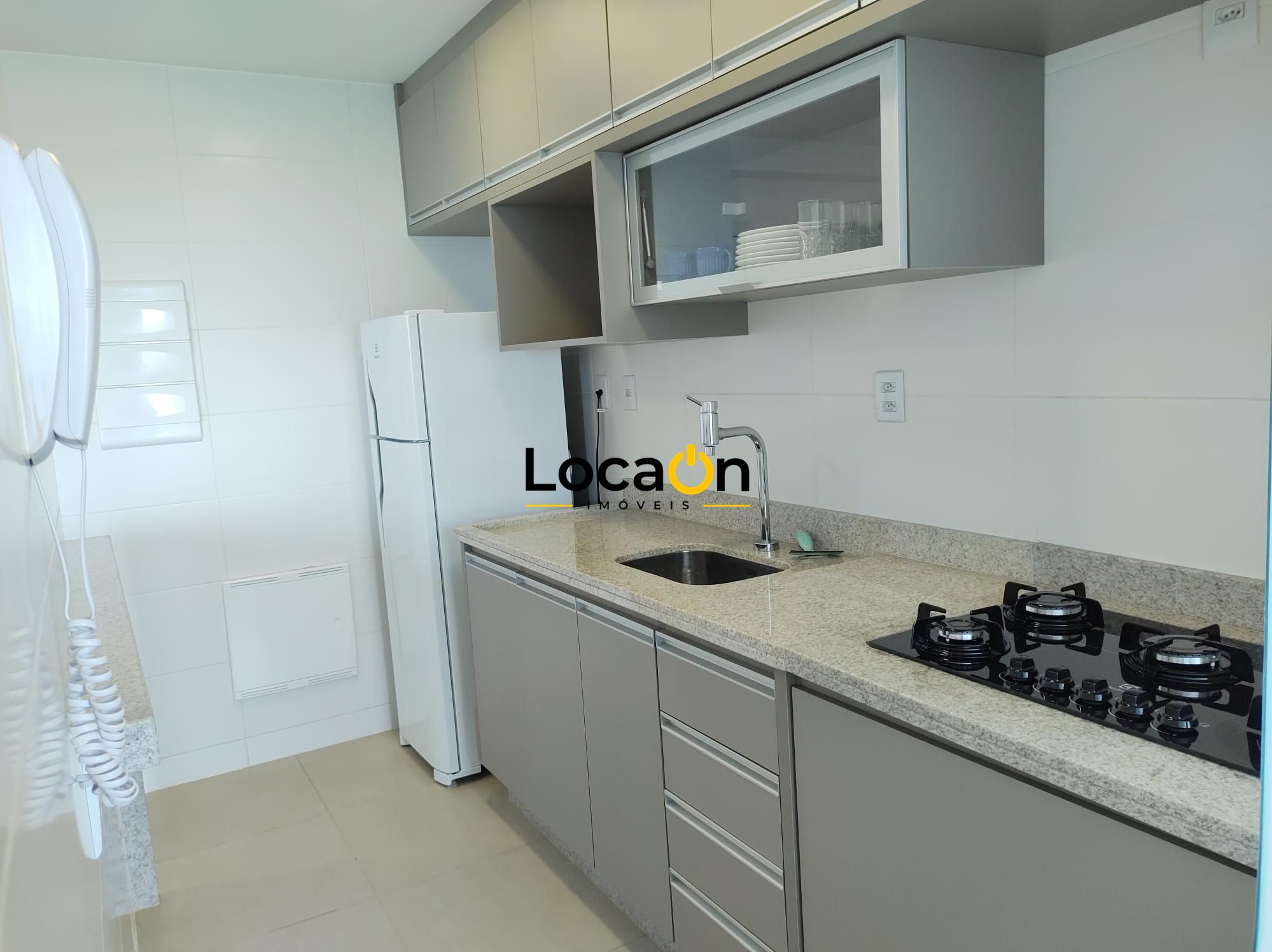 Apartamento 3 dormitórios, sendo 1 suíte na zona Sul