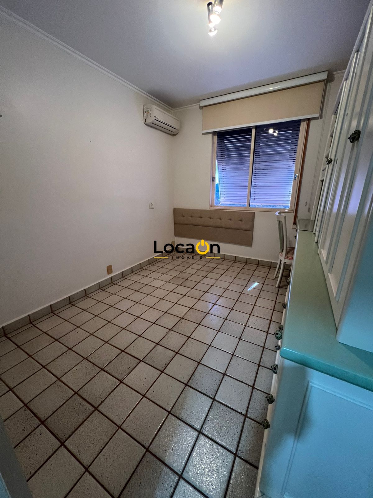 VENDE - Apartamento com vista para o Pq. Curupira, 170m², 1 suíte + 2 dormitório