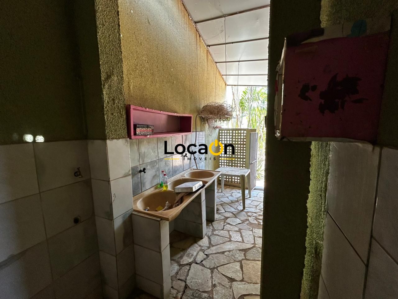 ALUGA - Casa/Sobrado 4 quartos com suítes - Bairro Jd Planalto - Goiânia