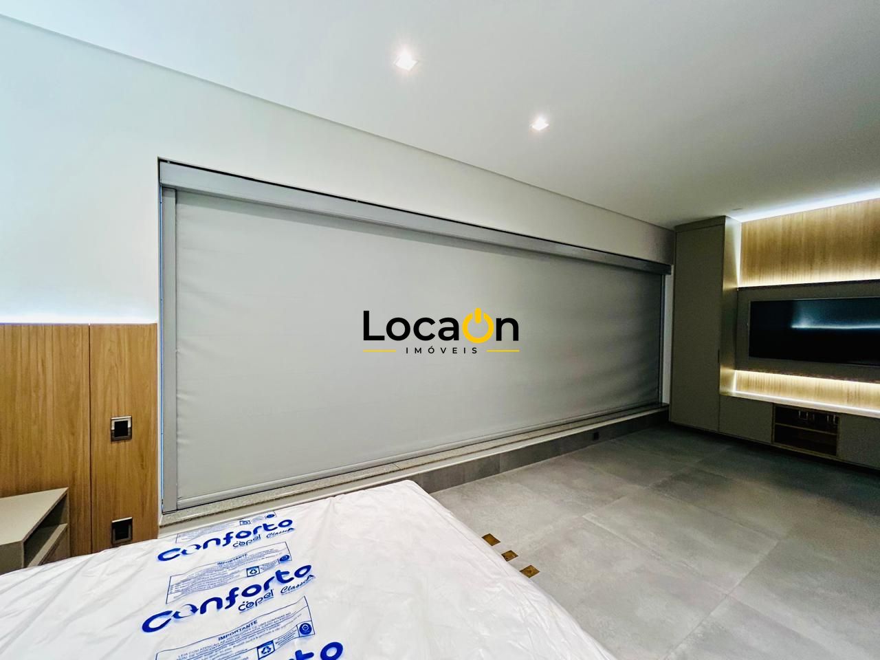 ALUGA - Studio Semi-mobiliado no Jardim Botânico - Cond. Le Mond Parc