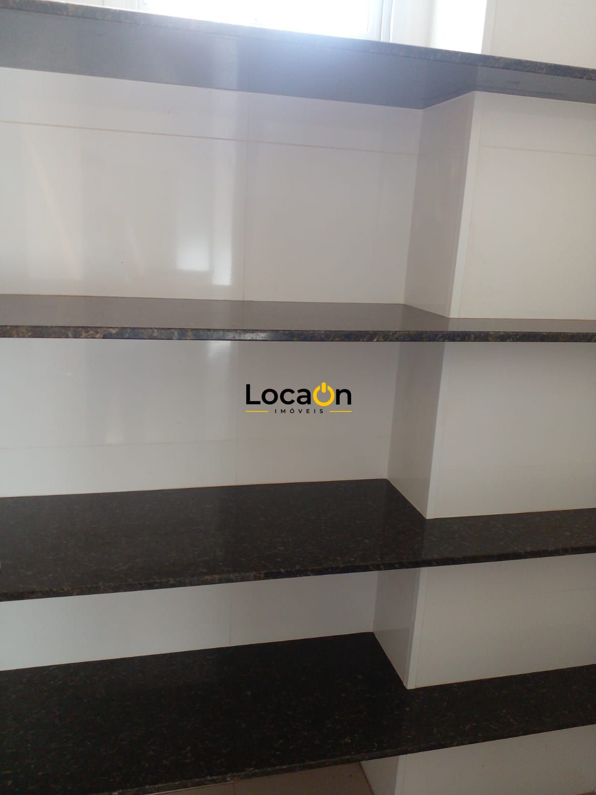 ALUGA - Apartamento c/ 3 Suítes, 121 m², "Edifício Barcelona" no Nova Aliança -