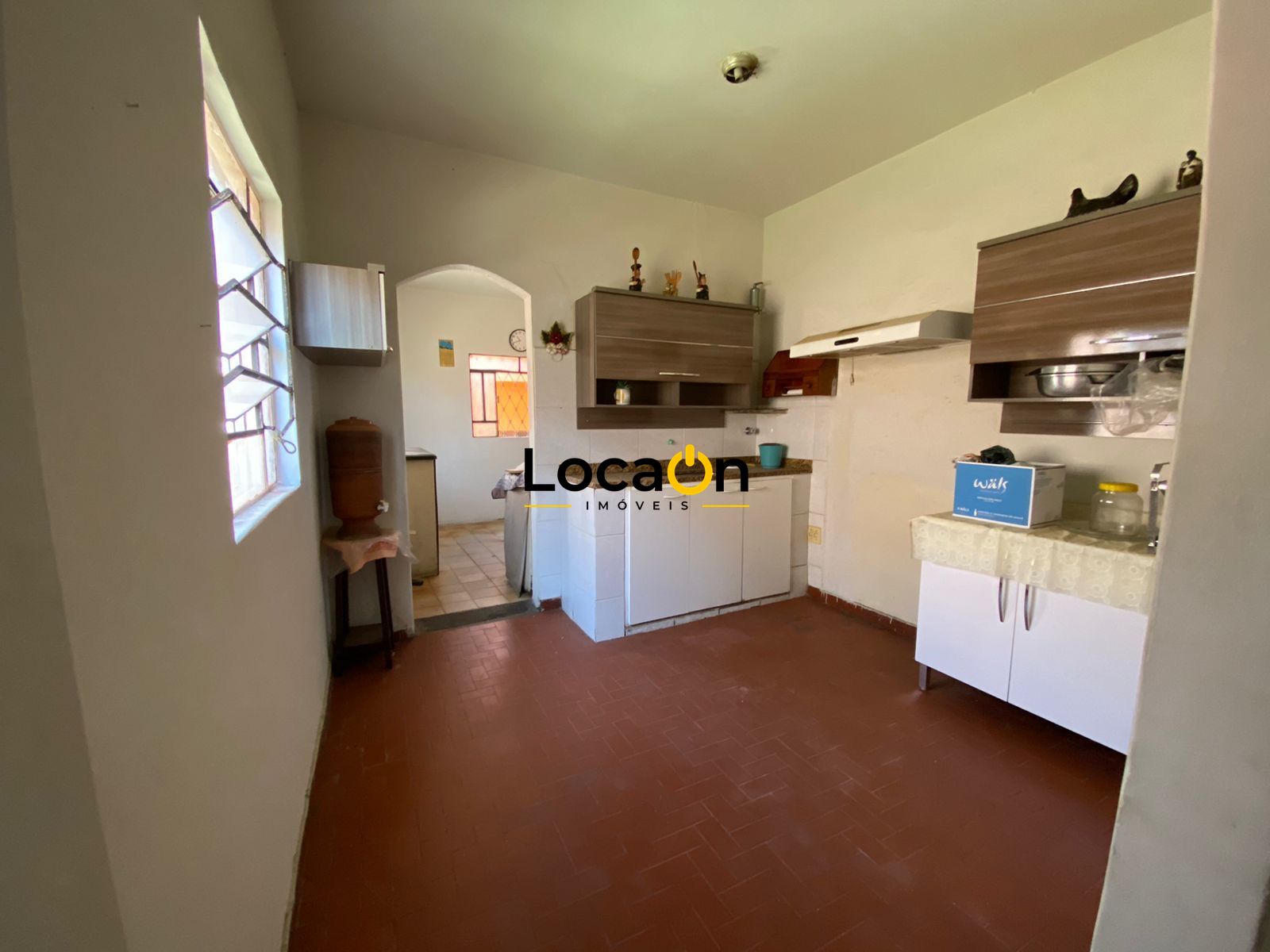 VENDE - Casa com 5 Quartos - Bairro Cidade Nova - Belo Horizonte