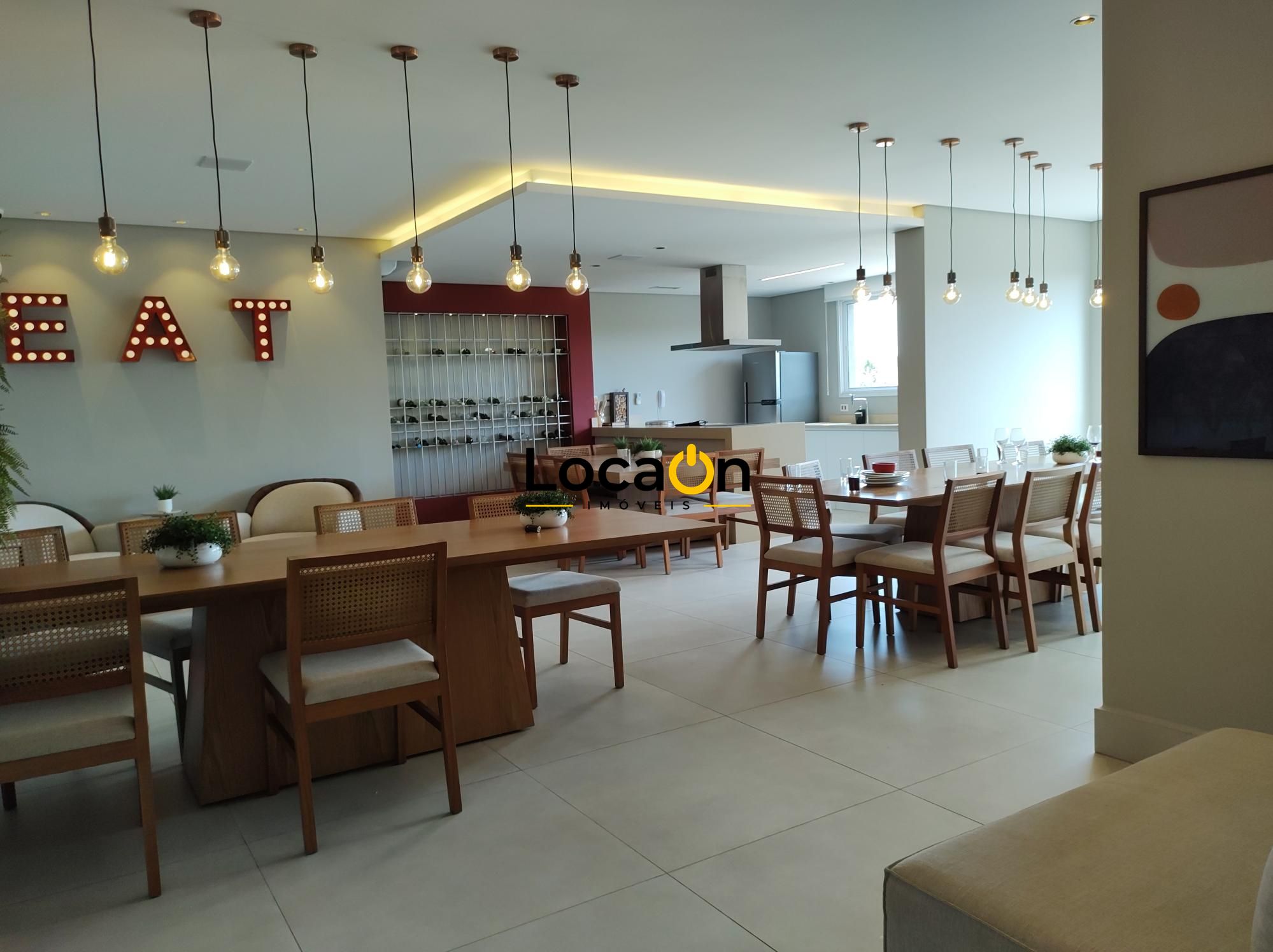 Apartamento 3 dormitórios, sendo 1 suíte na zona Sul