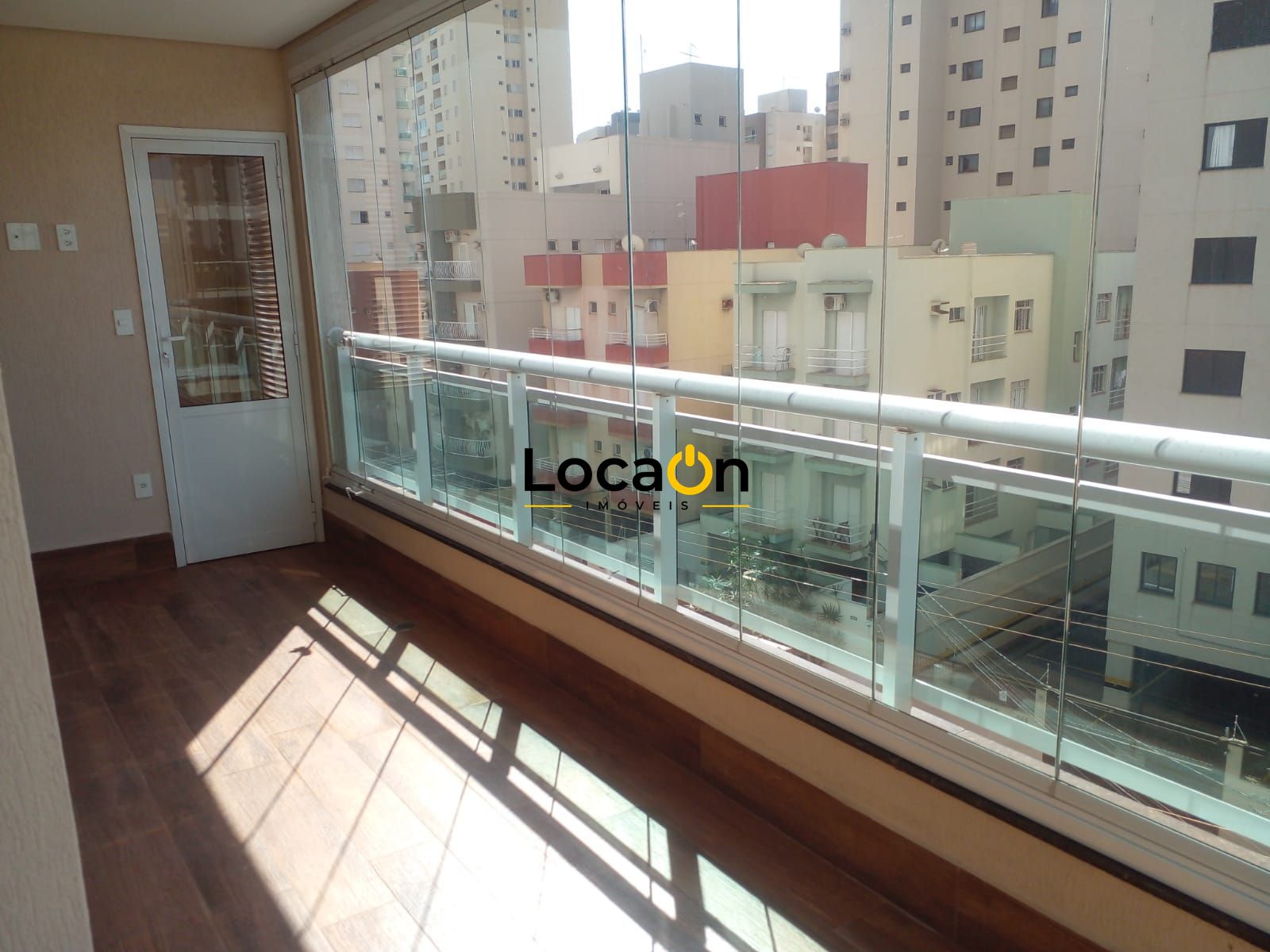 ALUGA - Apartamento c/ 3 Suítes, 121 m², "Edifício Barcelona" no Nova Aliança -