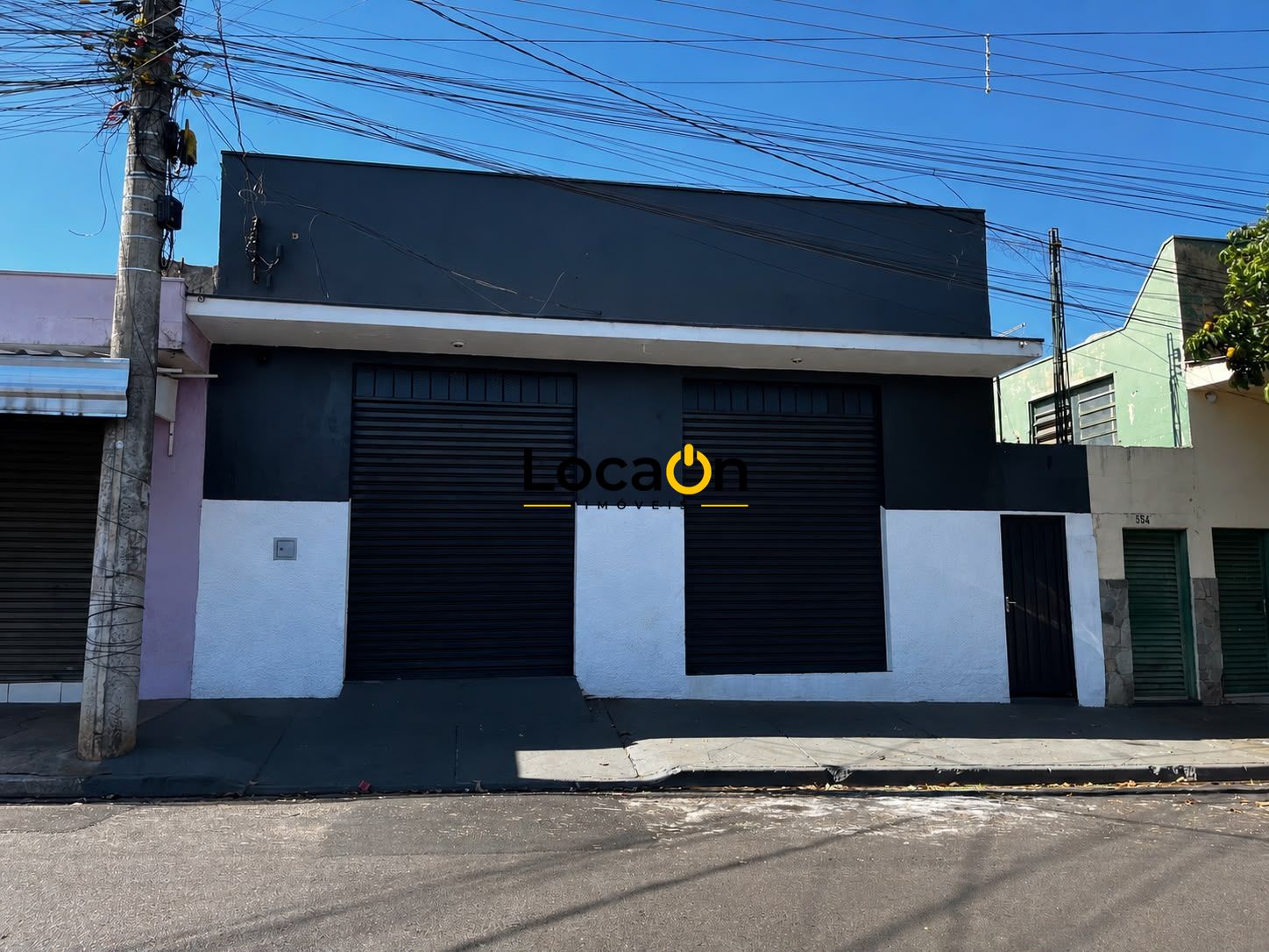 ALUGA - Galpão com 320m² bairro Tanquinho - Ribeirão Preto SP