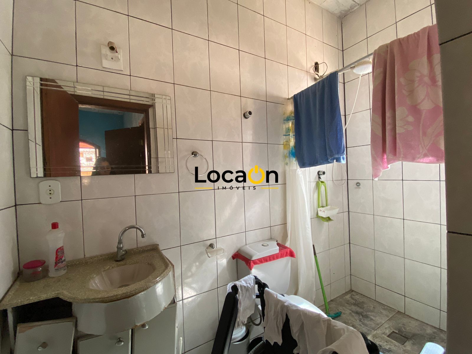 VENDE - Casa com 5 Quartos - Bairro Cidade Nova - Belo Horizonte