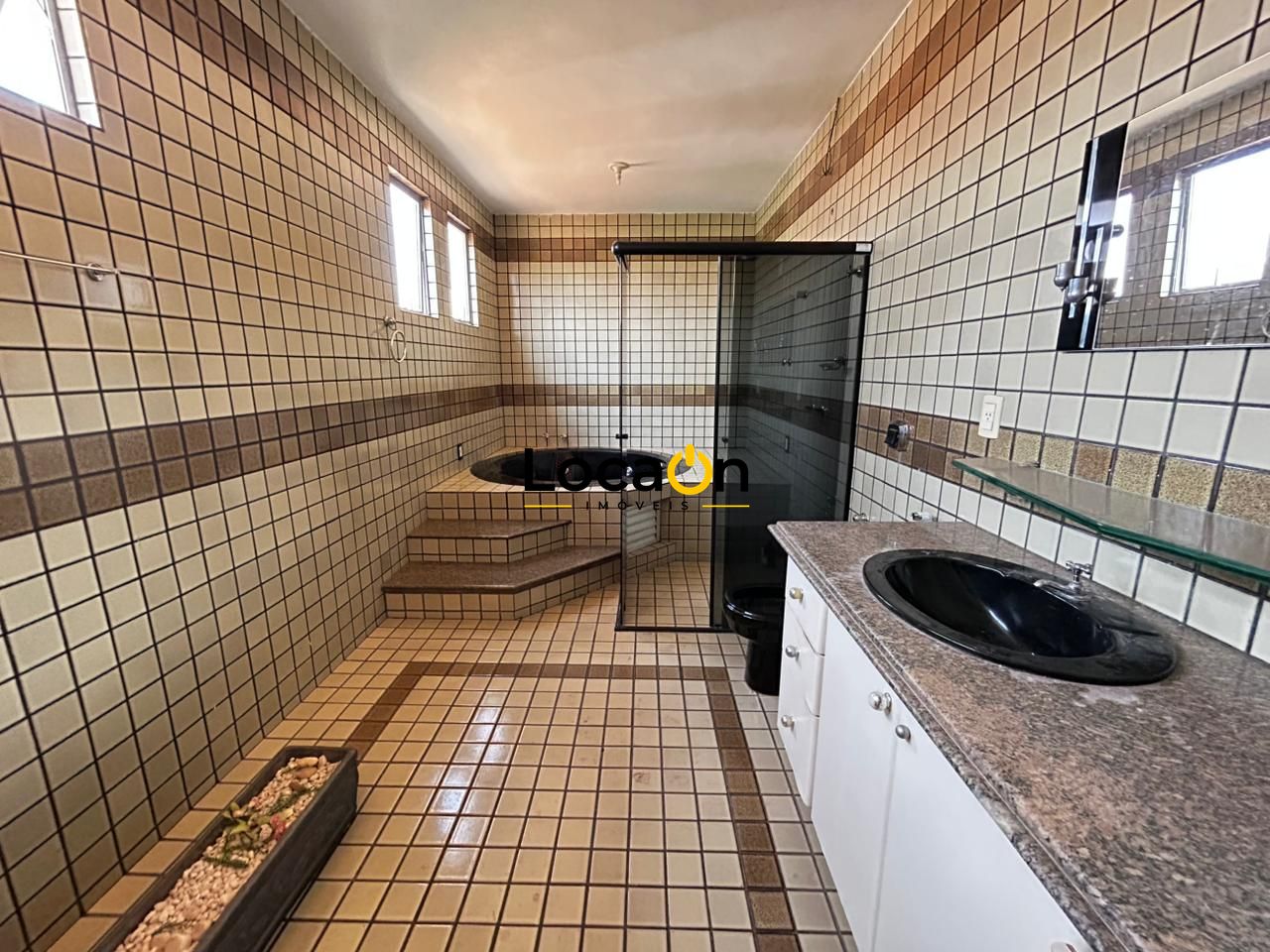 ALUGA - Casa/Sobrado 4 quartos com suítes - Bairro Jd Planalto - Goiânia