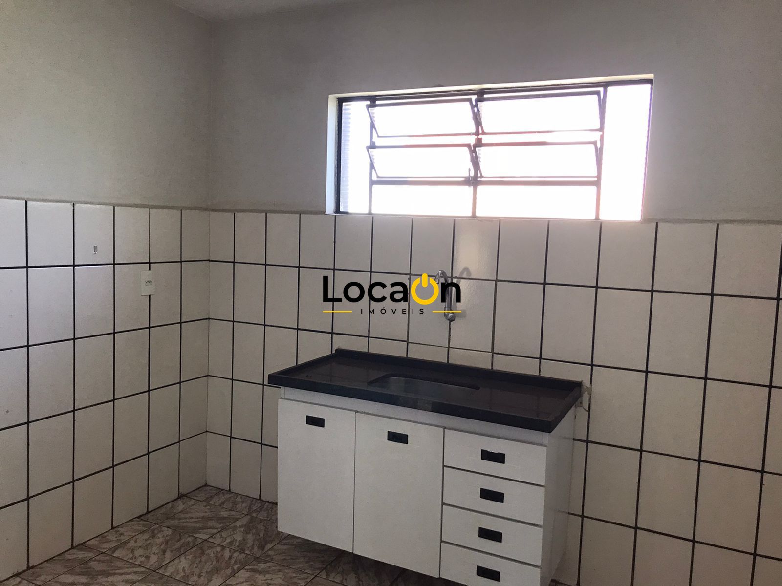 ALUGA- Apartamento 2 dormitórios, 1 banheiro localizado No planalto verde Ribeir
