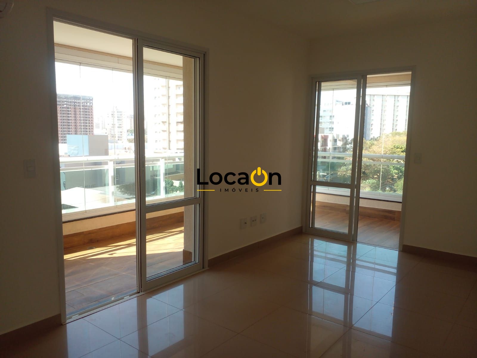 ALUGA - Apartamento c/ 3 Suítes, 121 m², "Edifício Barcelona" no Nova Aliança -