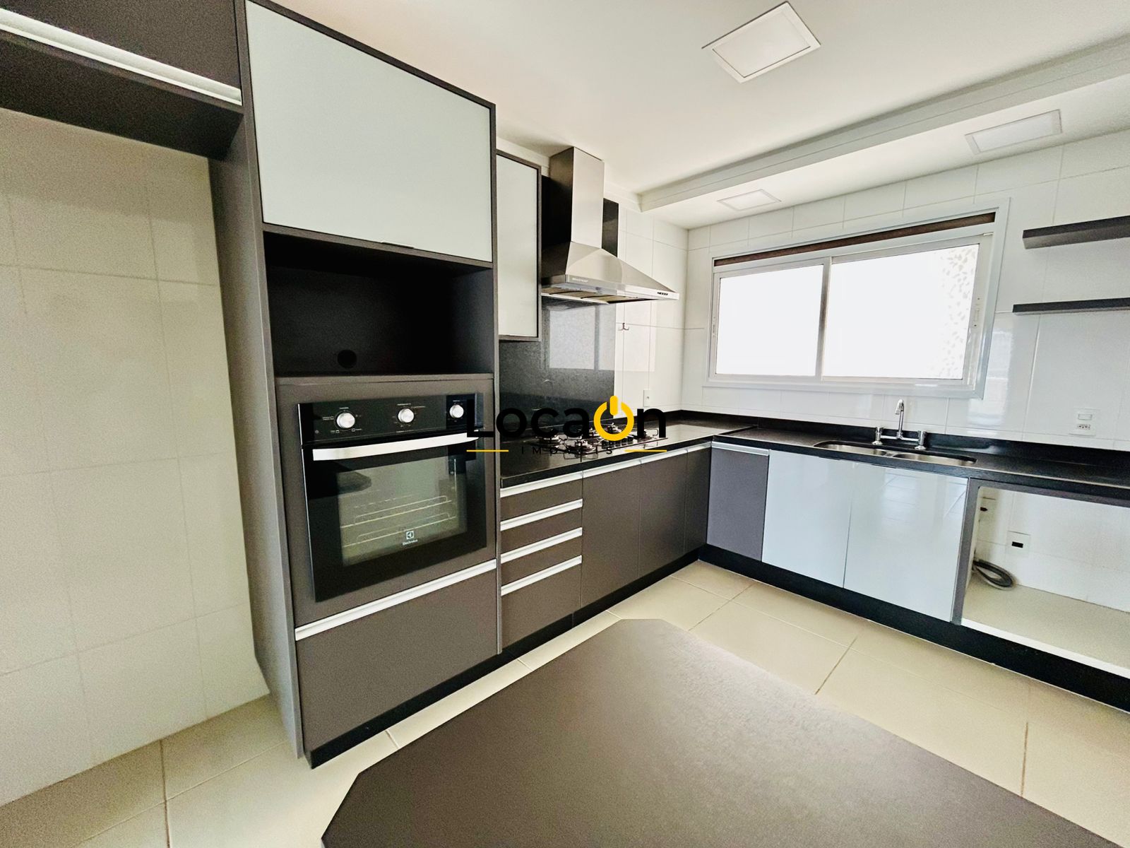 VENDE - Apartamento 156m², 3 Suítes e Varanda Gourmet no Jardim Botânico