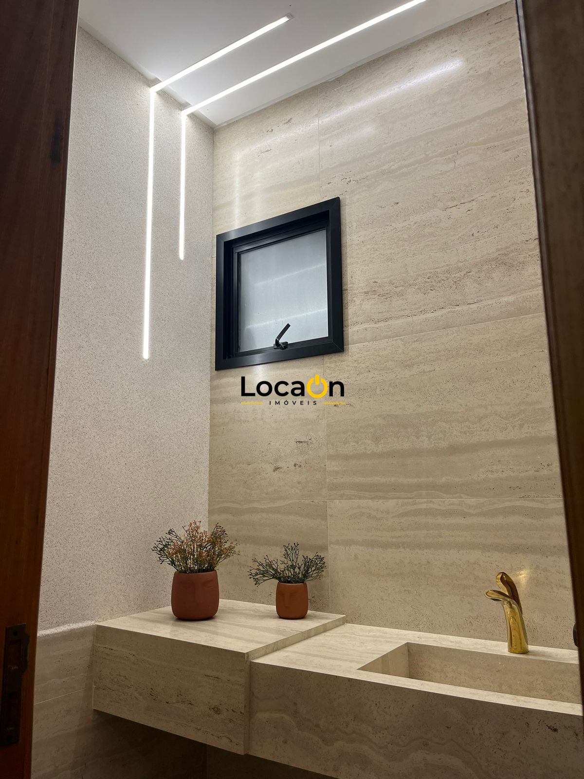 VENDE - Casa Alto Padrão 4 Suítes Condominio Terras Alpha - Goiânia - GO
