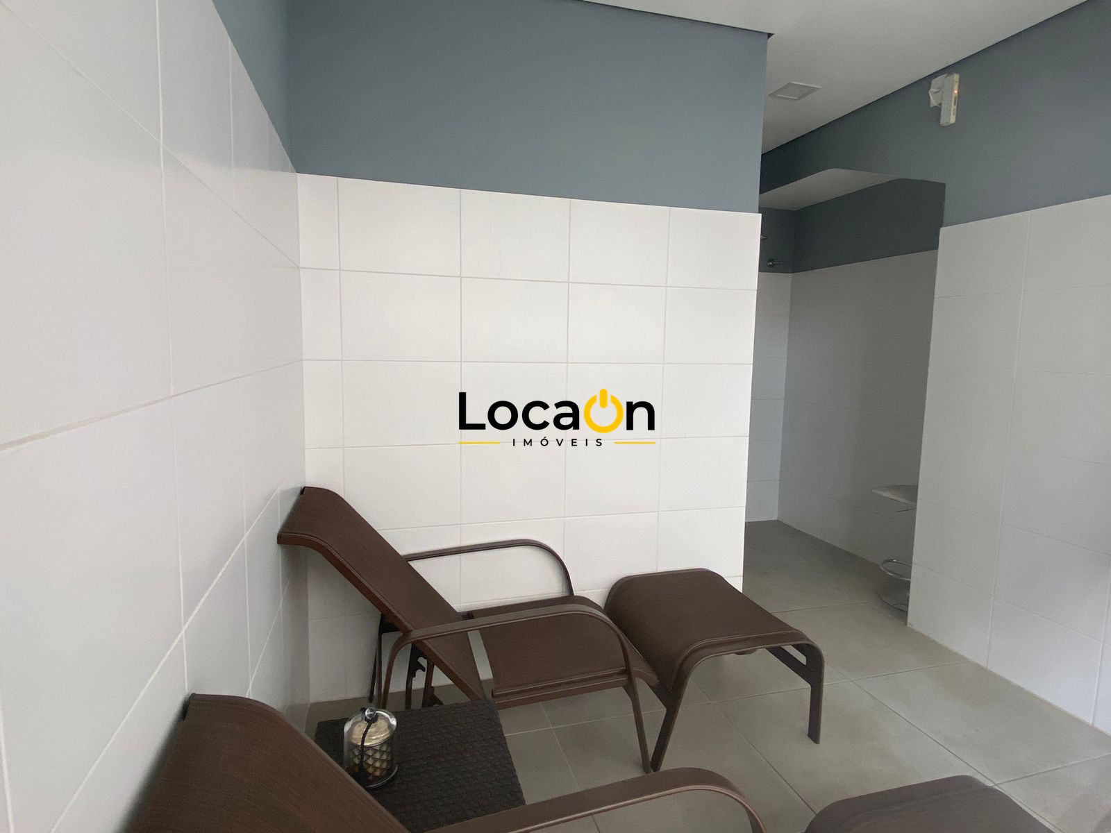 VENDE apartamento com 1 quarto no bairro de Lourdes em Belo Horizonte.