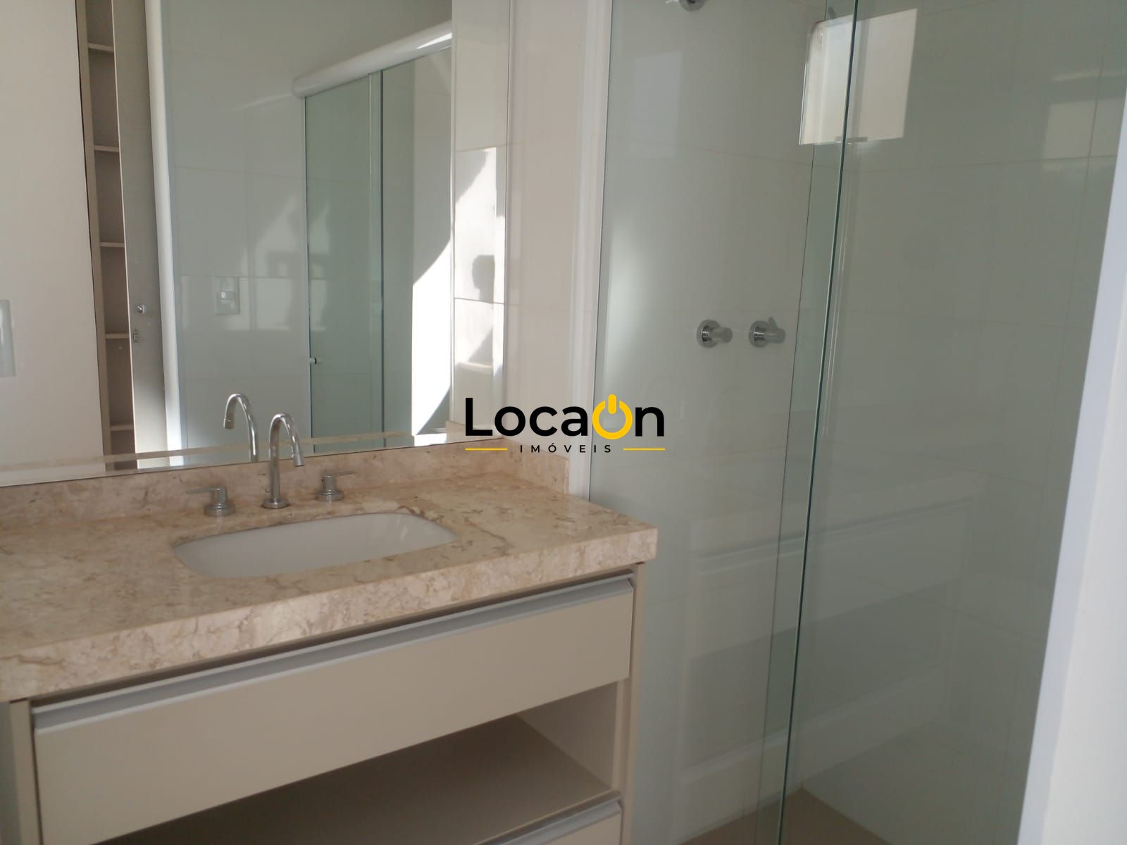 ALUGA - Apartamento c/ 3 Suítes, 121 m², "Edifício Barcelona" no Nova Aliança -
