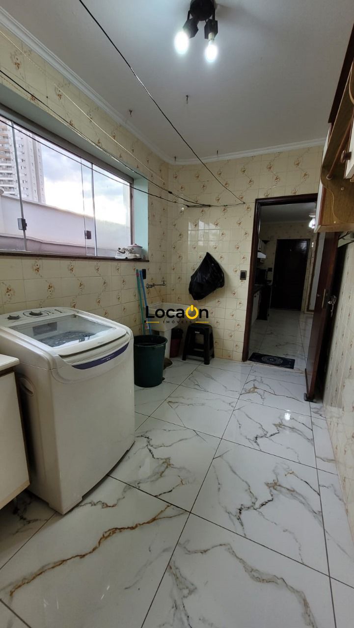 ENDE - Apartamento - 4 quartos, 2 salas, closet - Jardim Presidente Médice