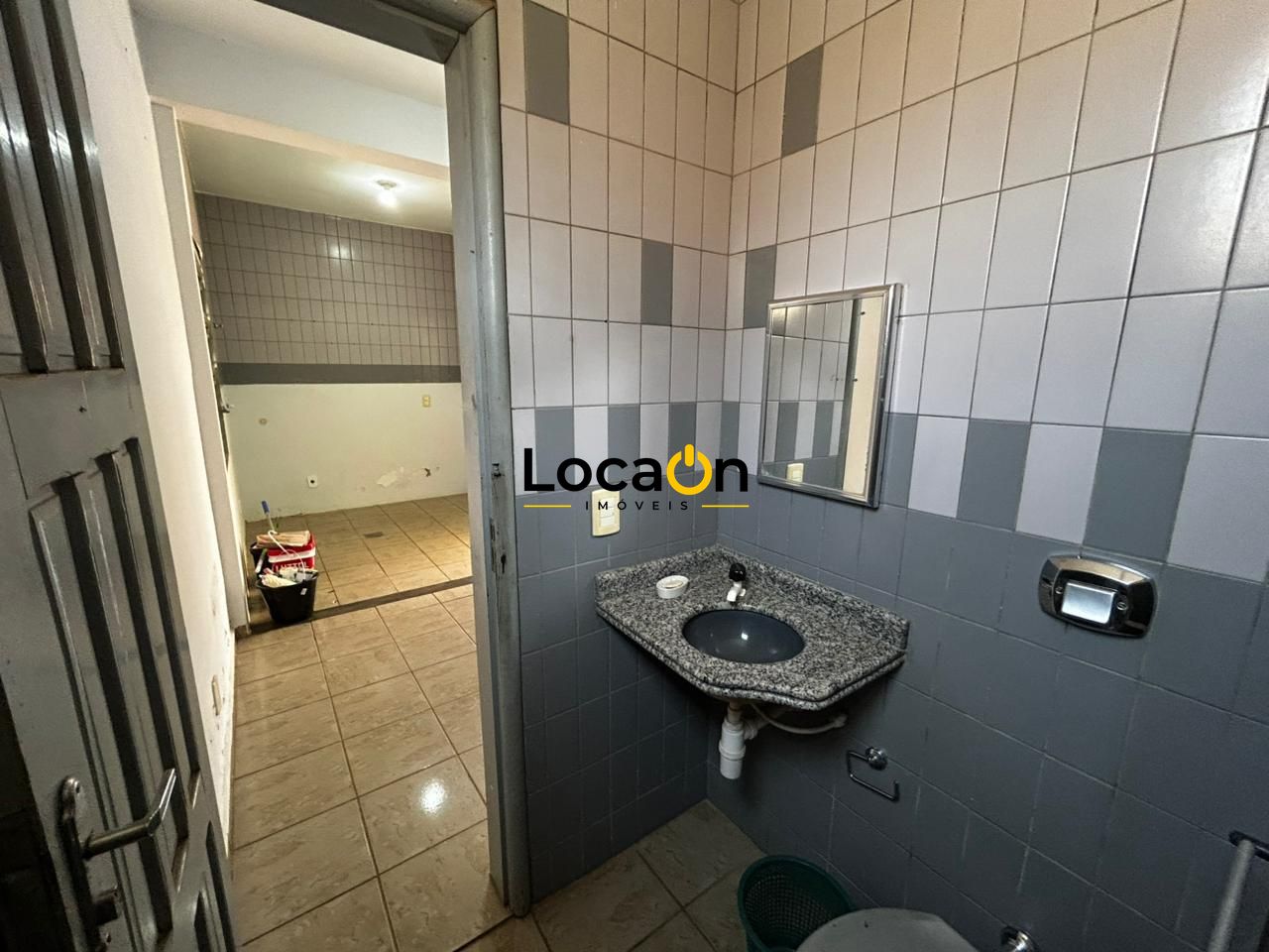 ALUGA - Casa/Sobrado 4 quartos com suítes - Bairro Jd Planalto - Goiânia