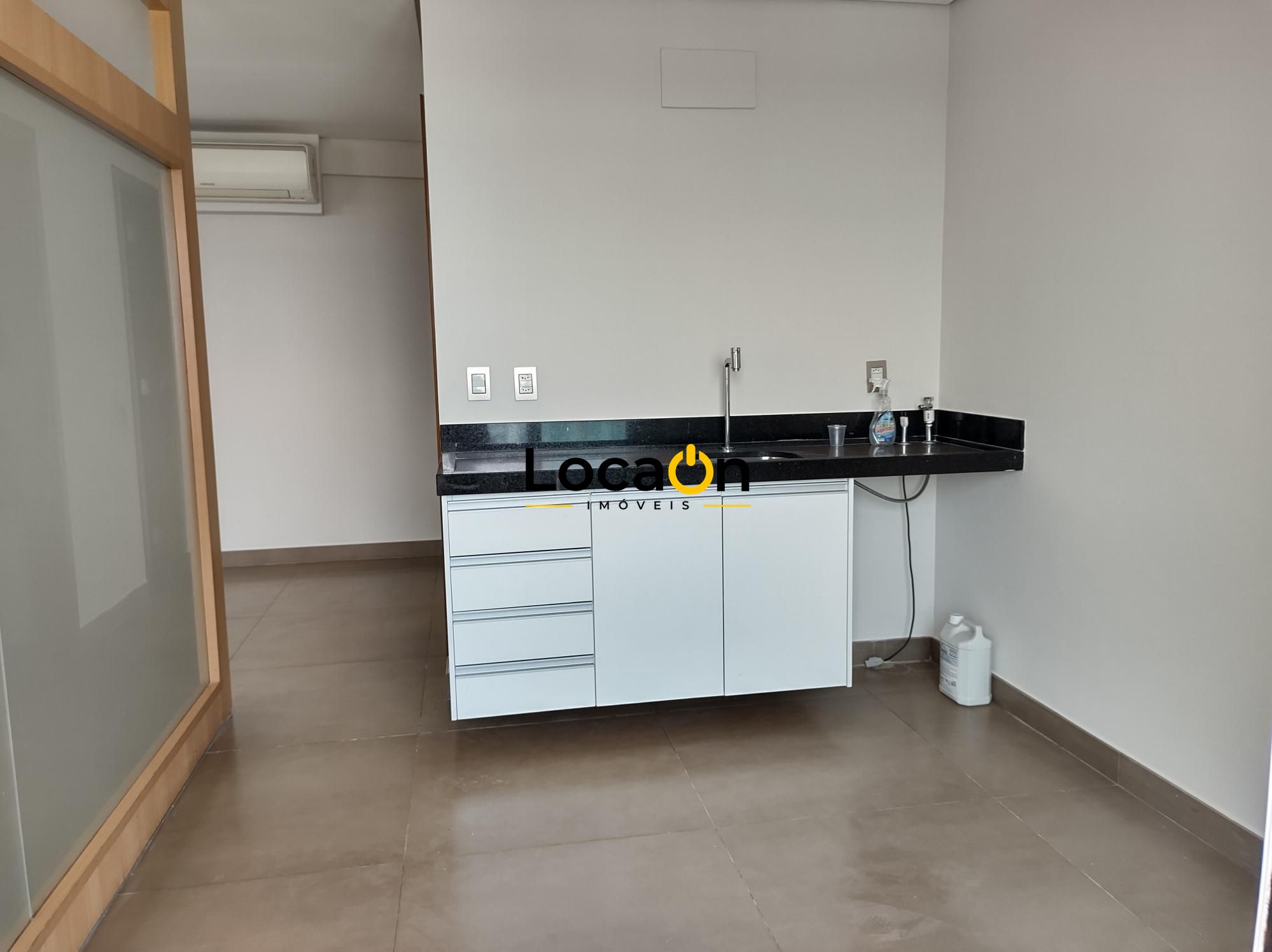 Laje Comercial com 12 Salas e recepção integrada para alugar em Ribeirão Preto