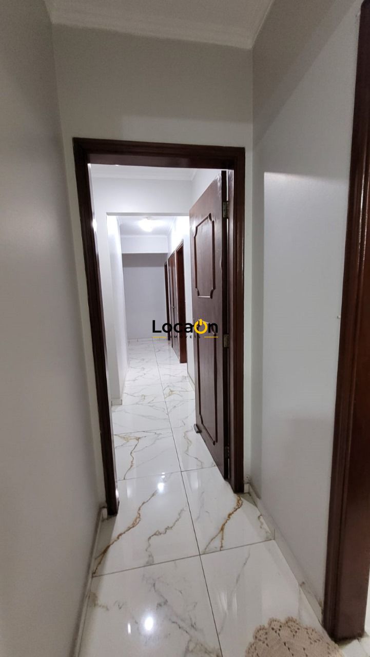 ENDE - Apartamento - 4 quartos, 2 salas, closet - Jardim Presidente Médice
