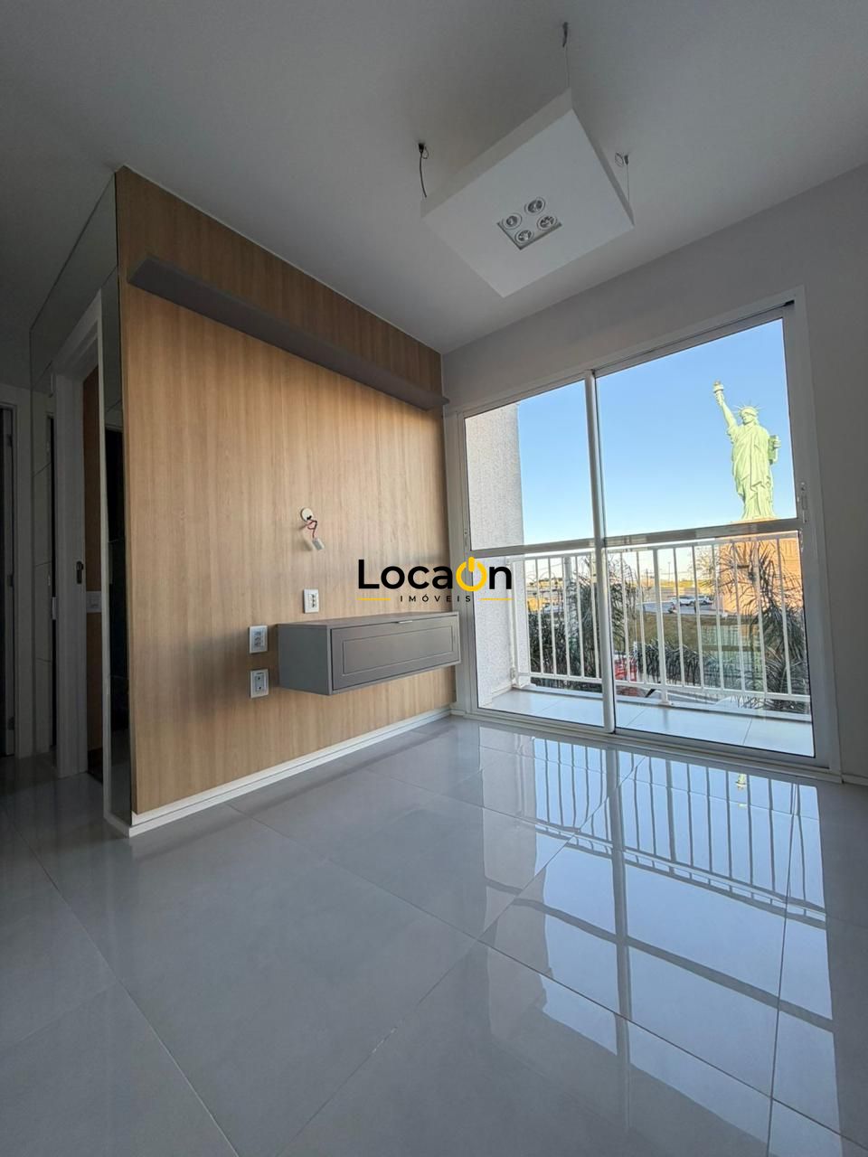 ALUGA- Apartamento 2 Quartos no setor Criméia - ao lado do Shopping - Goiania GO