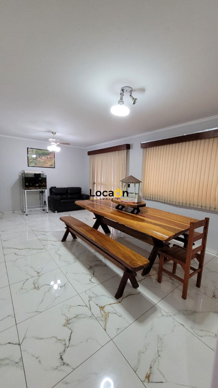 ENDE - Apartamento - 4 quartos, 2 salas, closet - Jardim Presidente Médice