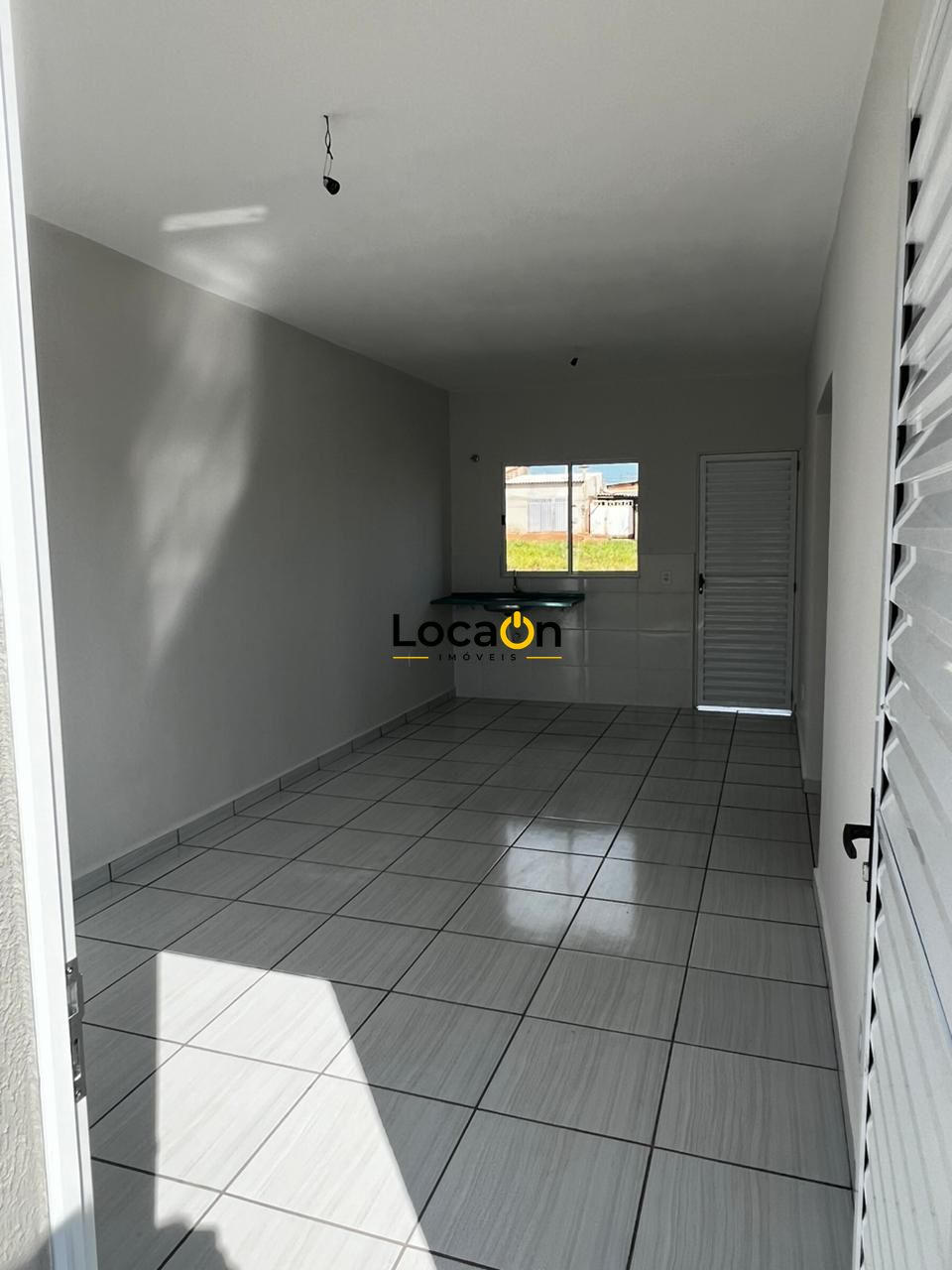 Vende- se Casa Nova em Cravinhos no Jardim Aliança