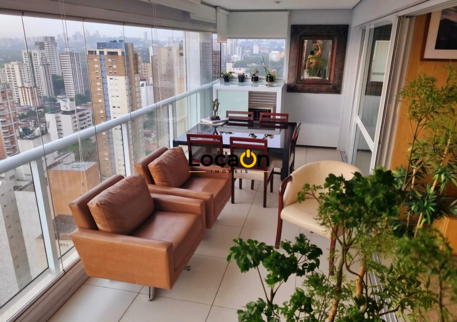 VENDE - Apartamento Mobiliado de Alto Padrão - Bairro Pinheiros - São Paulo SP