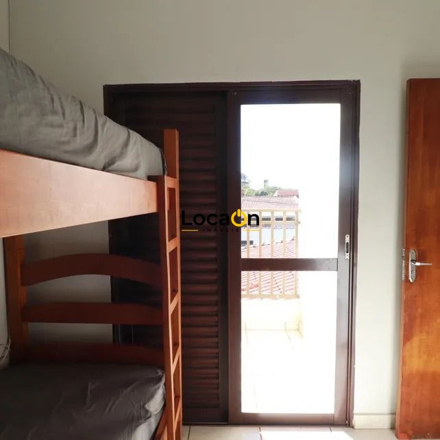 Casa, 2 quartos, 200 m² - Foto 11