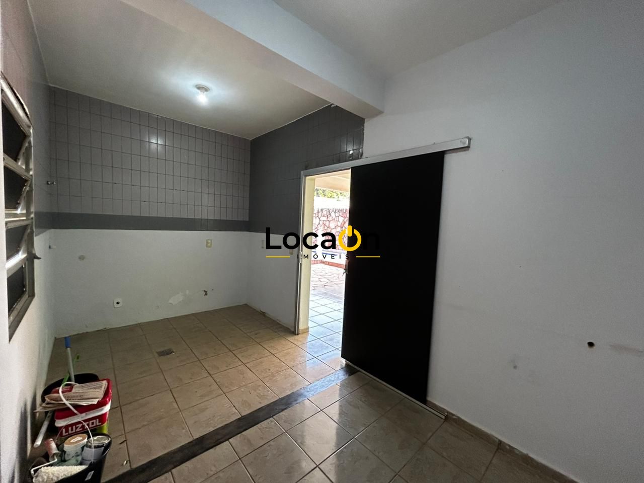 ALUGA - Casa/Sobrado 4 quartos com suítes - Bairro Jd Planalto - Goiânia