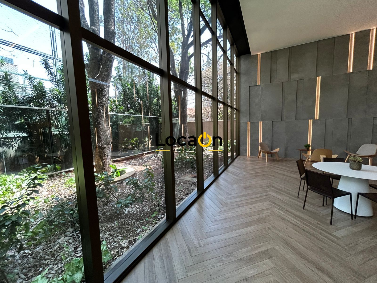 VENDE - Apartamento 2 Suítes - Jardim Irajá - Ribeirão Preto